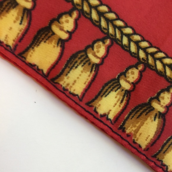 VINTAGE PARIS THEME SQUARE RAIN SCARF - Picture 13 of 16